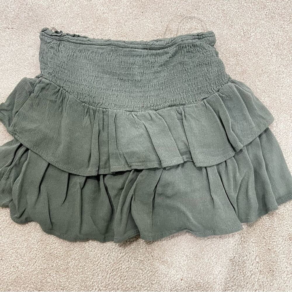 Hayden girls olive green skort, size M